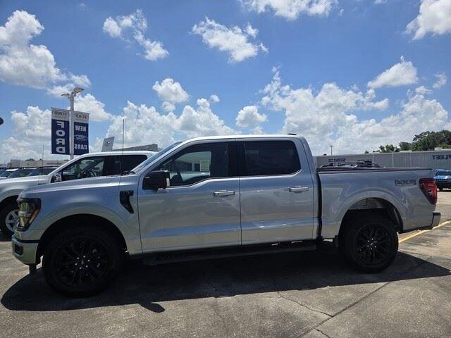 New 2026 Iconic Silver Metallic Ford XLT image 8