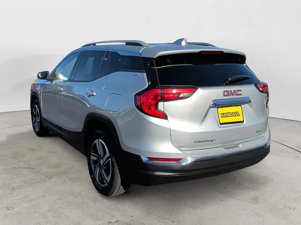 Used 2019 QUICKSILVER METALLIC GMC SLT image 3