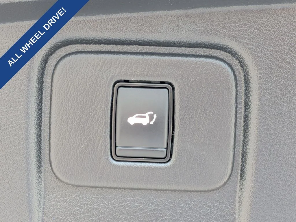 Used 2023 Blue Nissan SL image 27