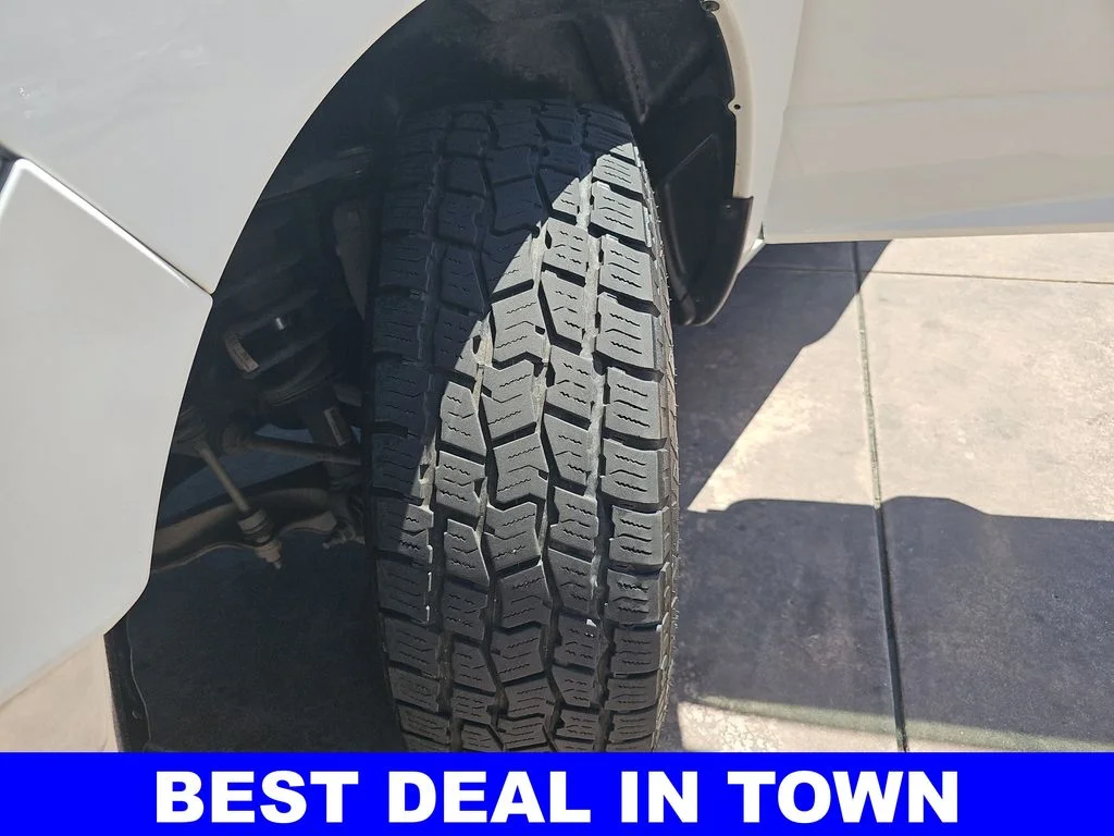 Used 2022 White Ram SLT image 34