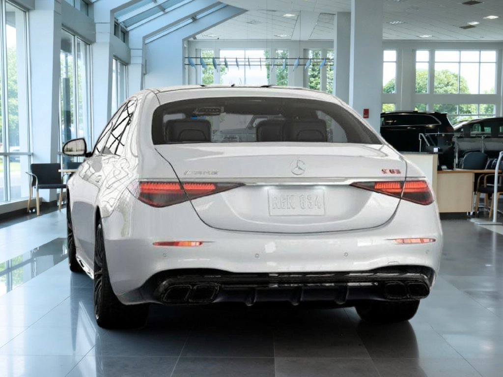 New 2026 MANUFAKTUR Moonlight White Metallic Mercedes-Benz S 63 E AMG® image 66