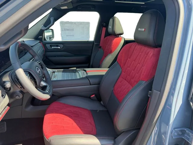 New 2026 Stealth Gray Nissan NISMO® image 5