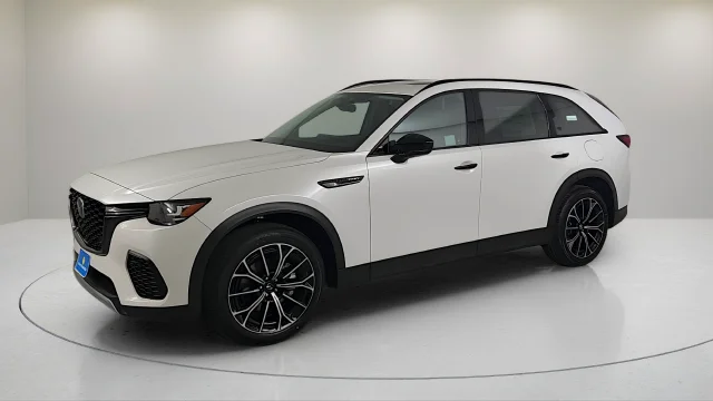 Certified Used 2025 White Mazda Premium image 3