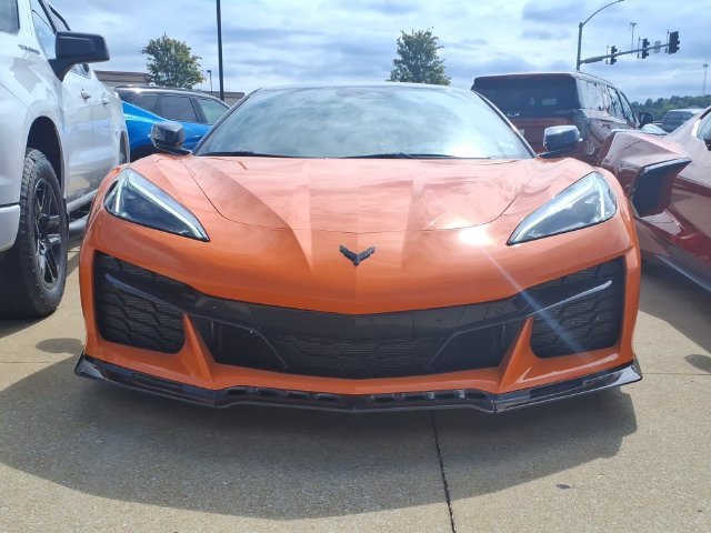 Used 2024 Amplify Orange Tintcoat Chevrolet 2LZ image 23