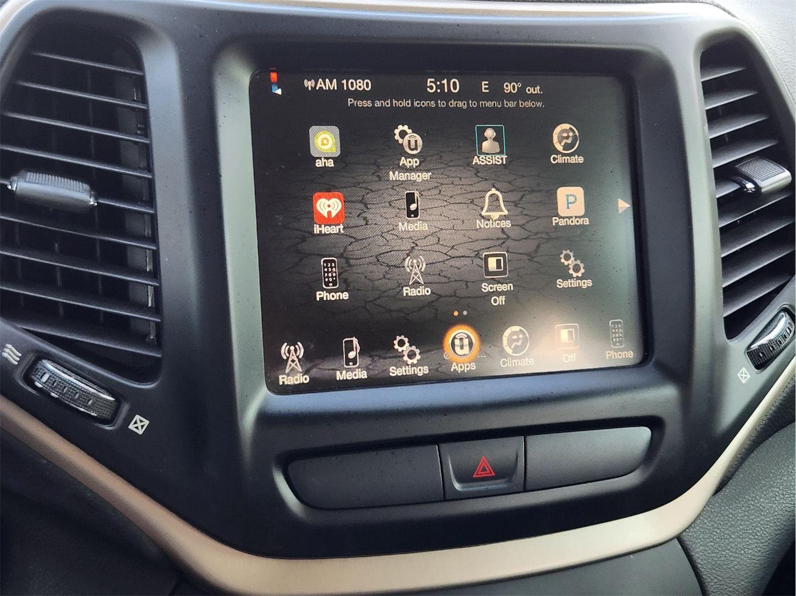 Used 2016 True Blue Pearlcoat Jeep Latitude image 16