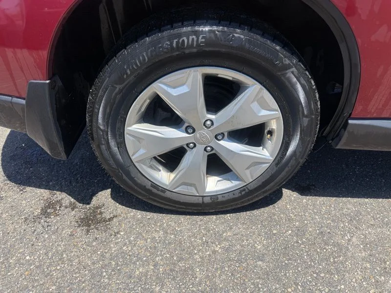 Used 2014 Red Subaru 2.5i Touring image 14
