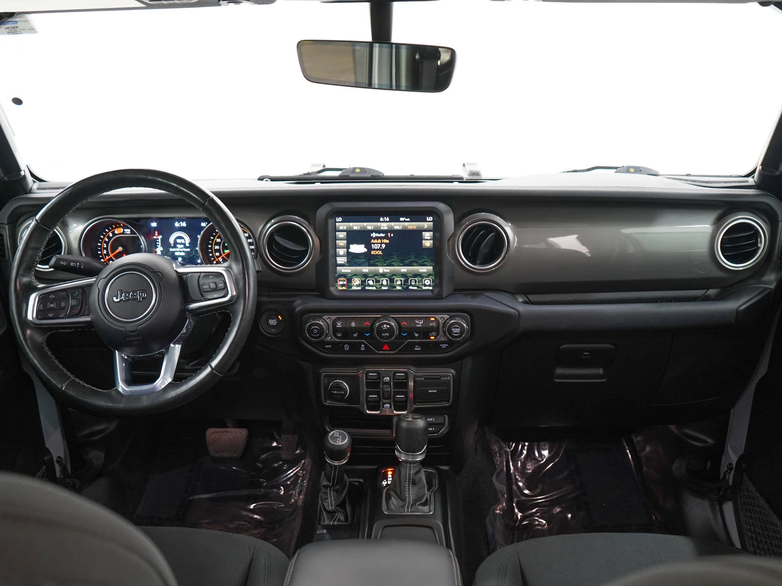 Photo 13