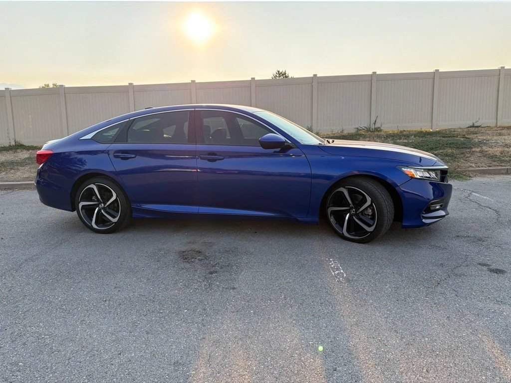 Used 2020 Blue Honda Sport image 8