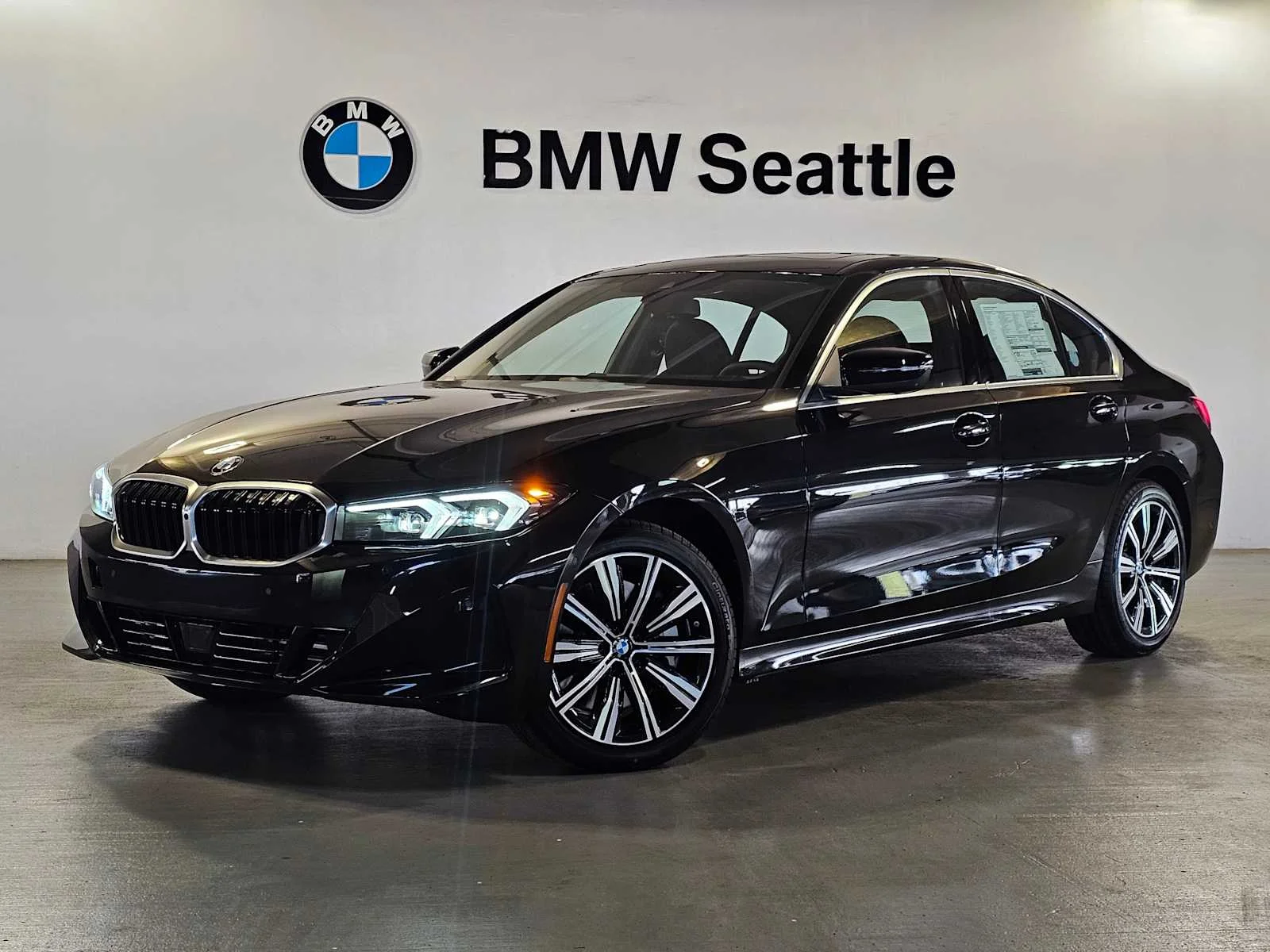 2026 BMW 330i xDrive