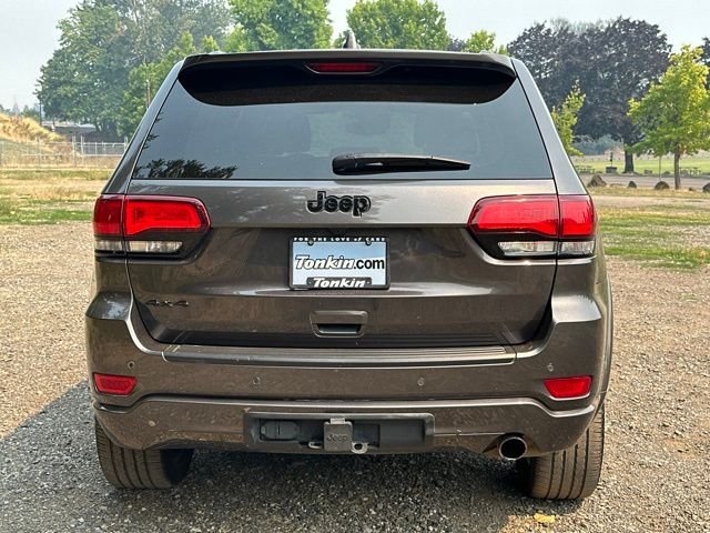 Used 2021 Granite Crystal Metallic Clearcoat Jeep Laredo X image 7