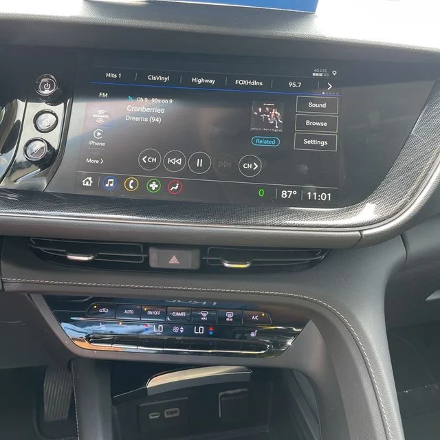 2023 Buick Envision Essence - Photo 18