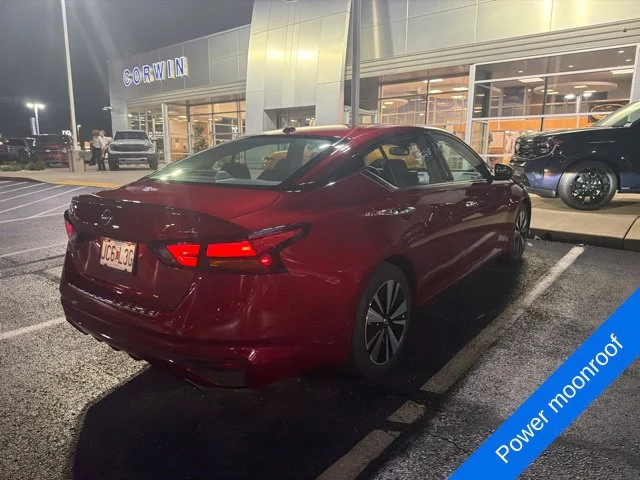 Used 2020 Scarlet Ember Nissan 2.5 SL image 8