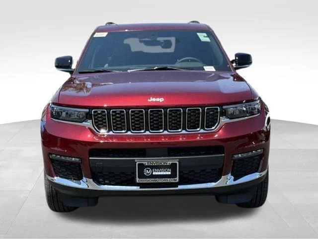 New 2025 Velvet Red Pearl-Coat Exterior Paint Jeep Limited image 3