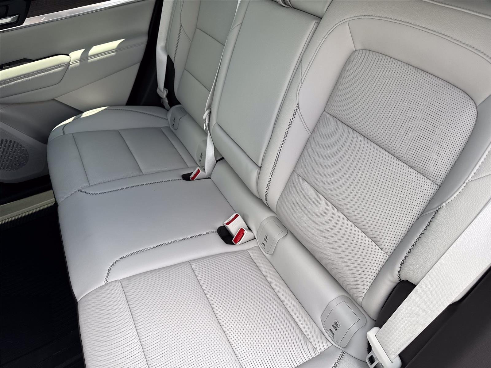 New 2026 Glacier White Tricoat GMC Denali image 33
