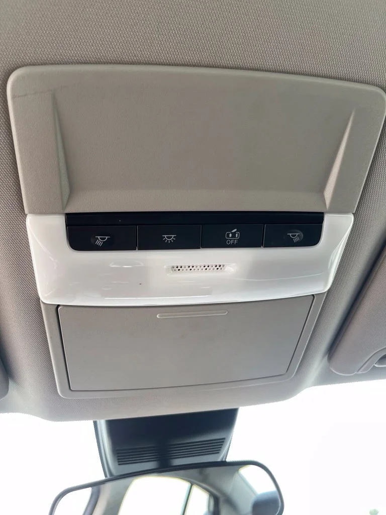 Used 2021 Silver Nissan 2.5 SR image 21