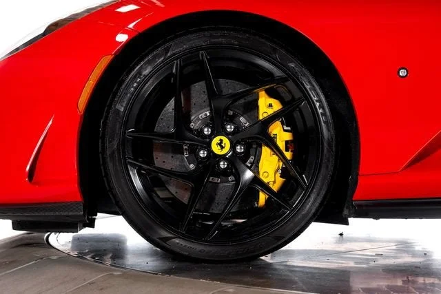Certified Used 2019 Rosso Corsa Ferrari  image 18