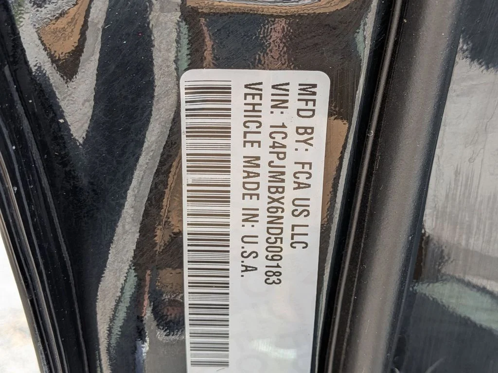 Used 2022 Black Jeep Trailhawk image 31