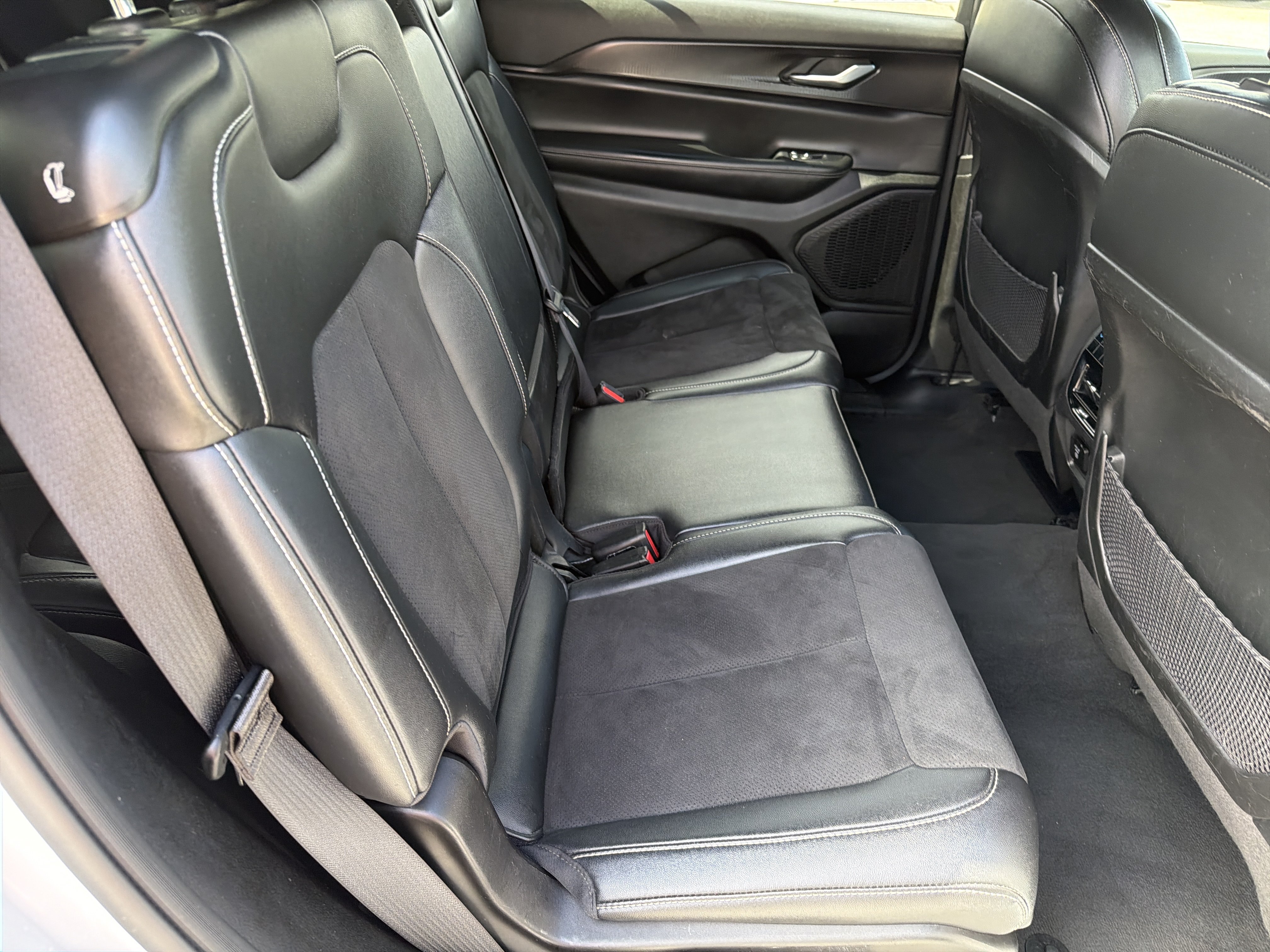 Used 2023 Bright White Clearcoat Jeep Altitude image 18