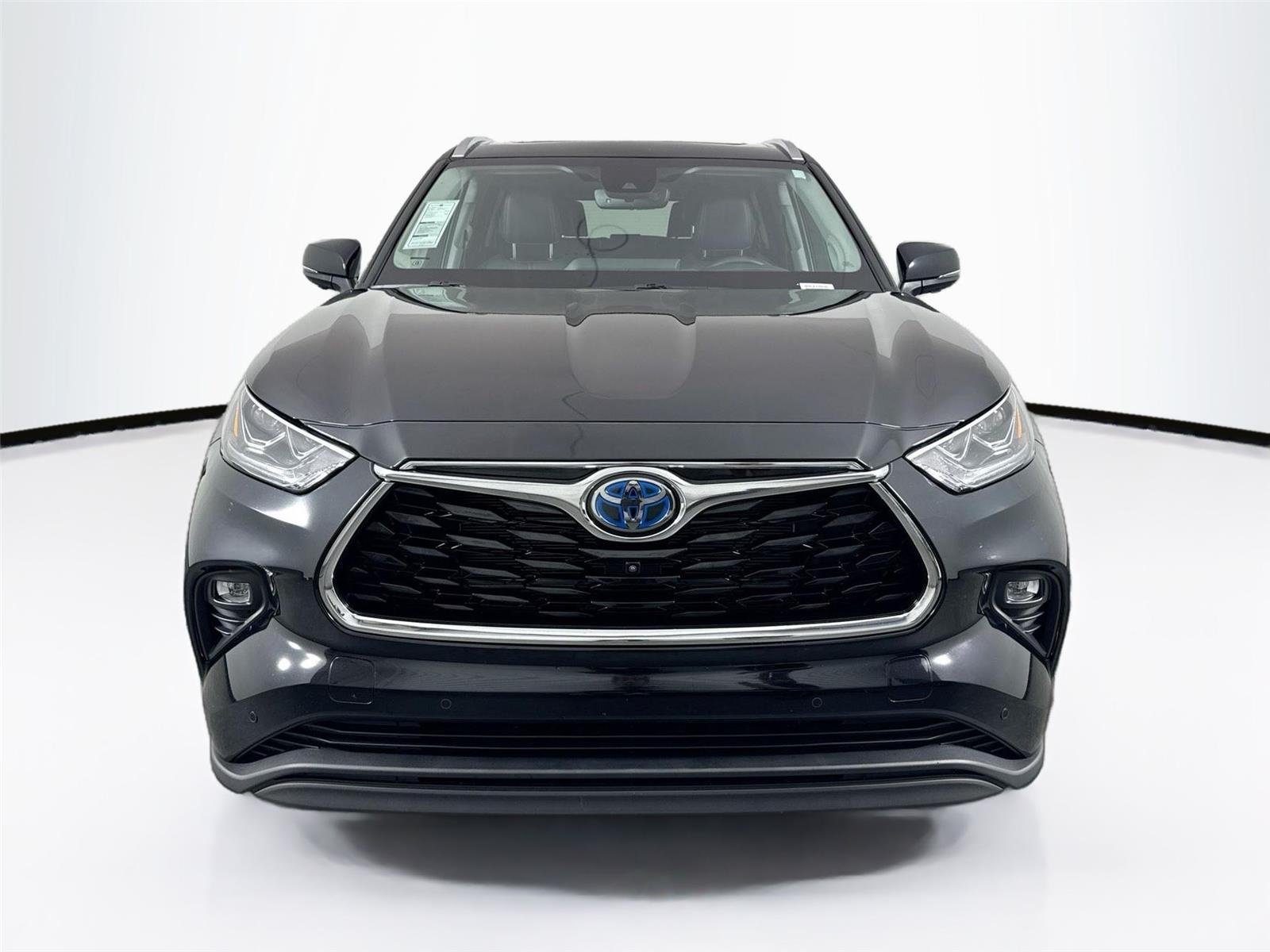 Used 2024 Midnight Black Metallic Toyota Hybrid Limited image 3
