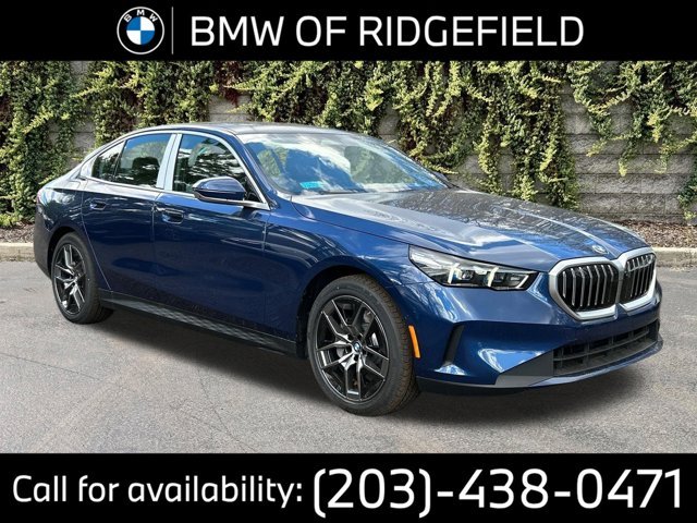 New 2026 Phytonic Blue Metallic BMW 530i xDrive image 1