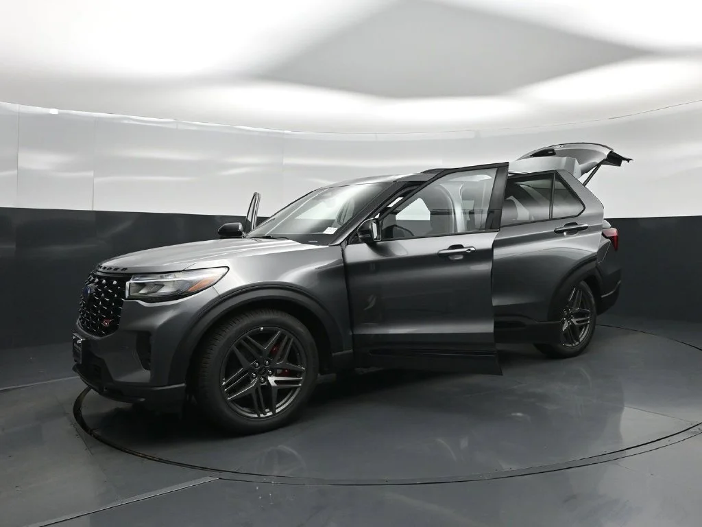 New 2026 Carbonized Gray Metallic Ford ST image 30