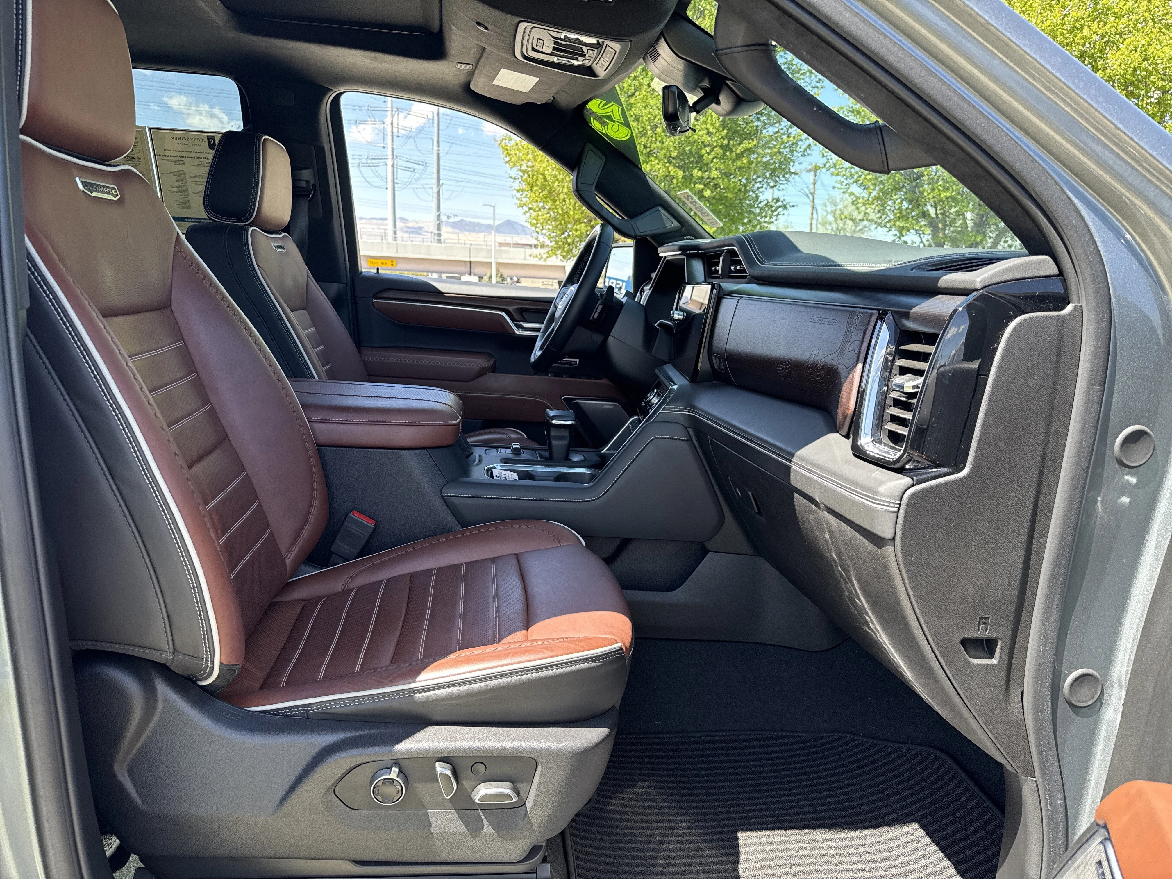 Used 2025 Sterling Metallic GMC Denali Ultimate image 21