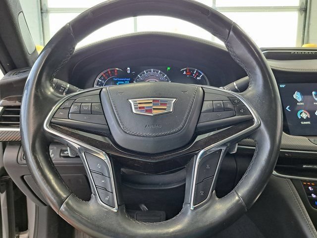 Used 2018 RADIANT SILVER METALLIC Cadillac Platinum AWD image 10