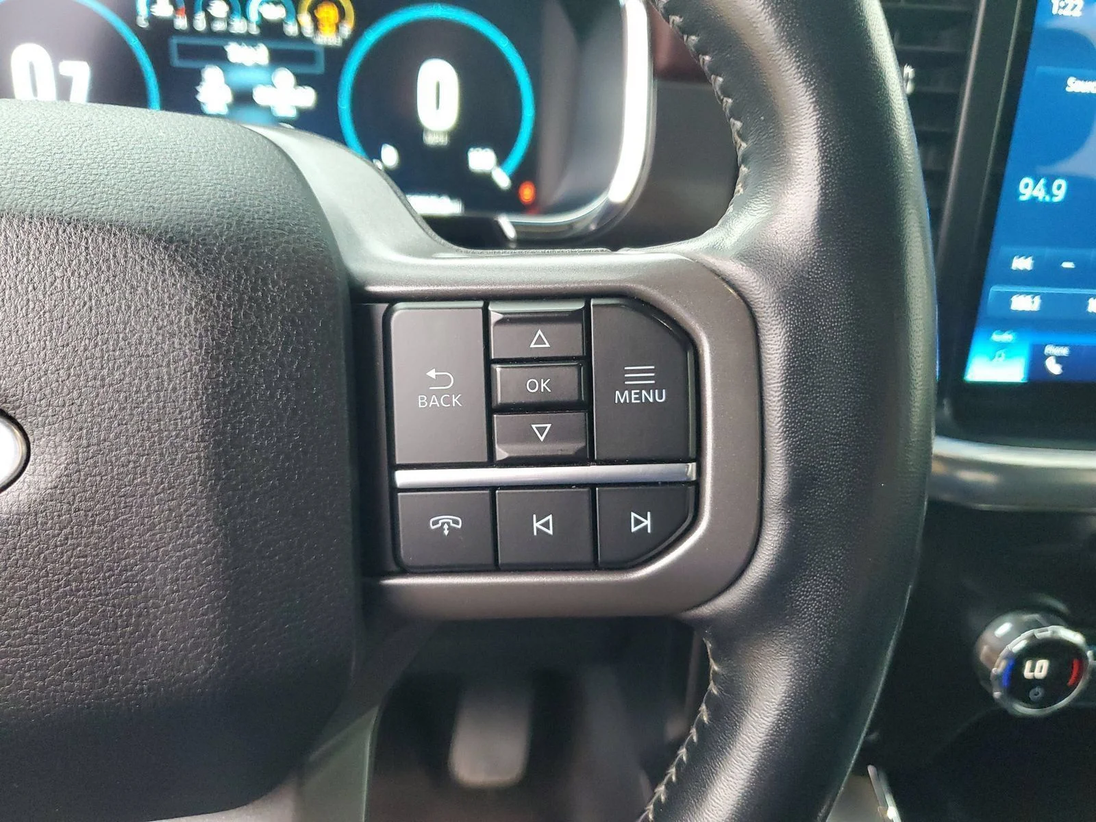 Used 2021 Gray Ford Lariat image 20