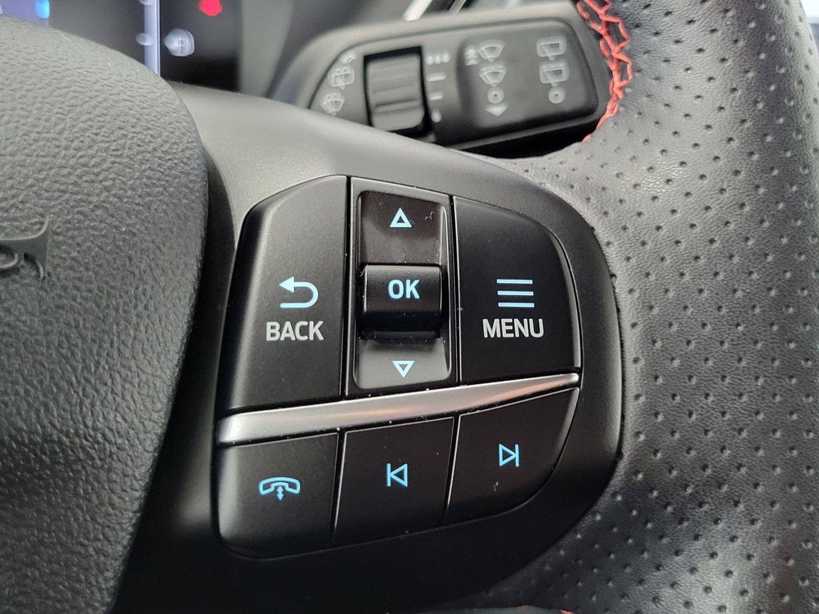 Used 2023 Blue Ford ST-Line image 18