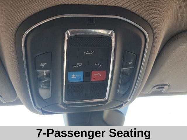 Used 2024 White Jeep Series II image 12