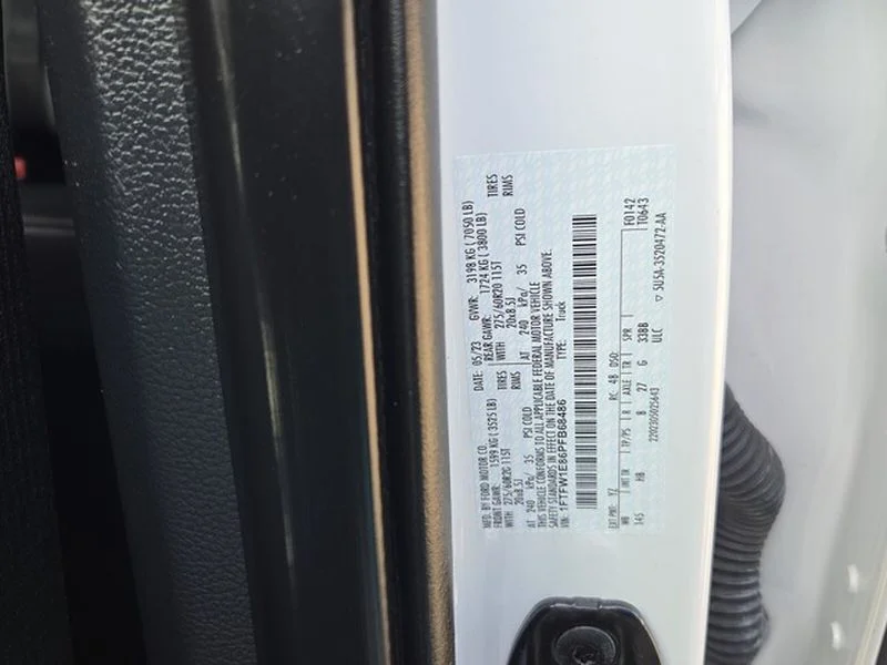 Used 2023 Oxford White Ford LARIAT image 7