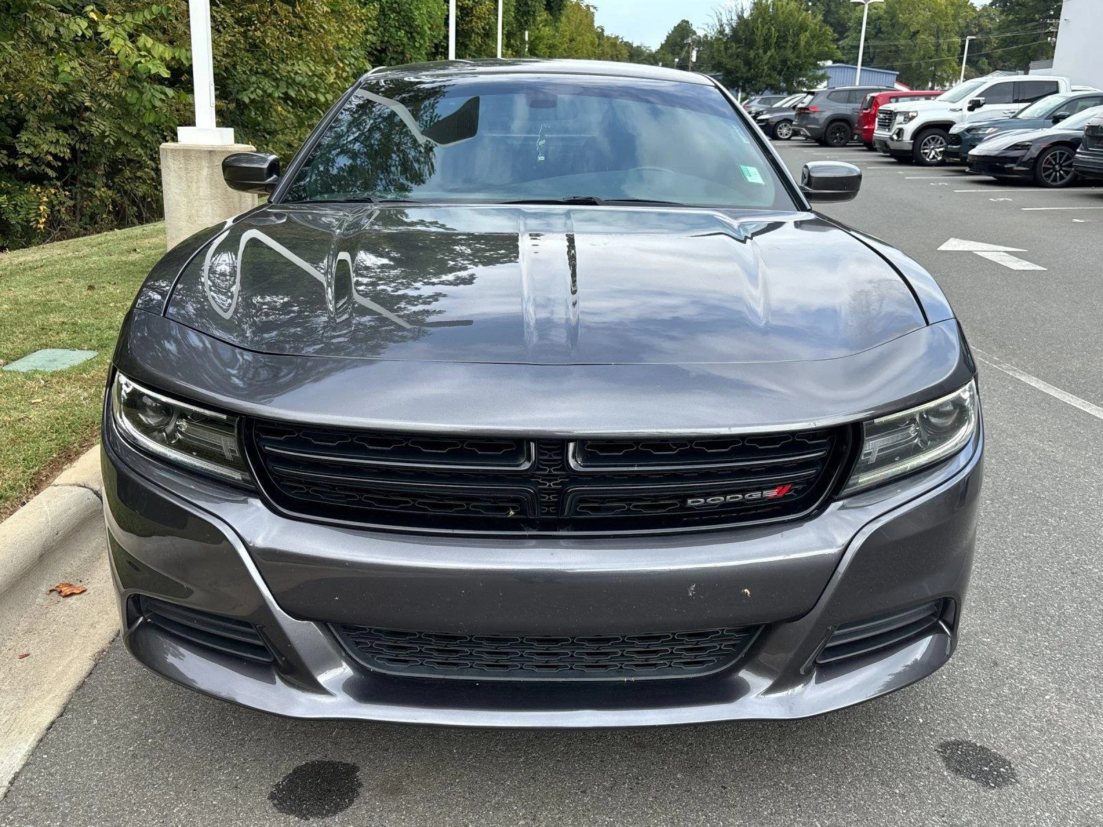 Used 2019 Granite Pearlcoat Dodge SXT image 8