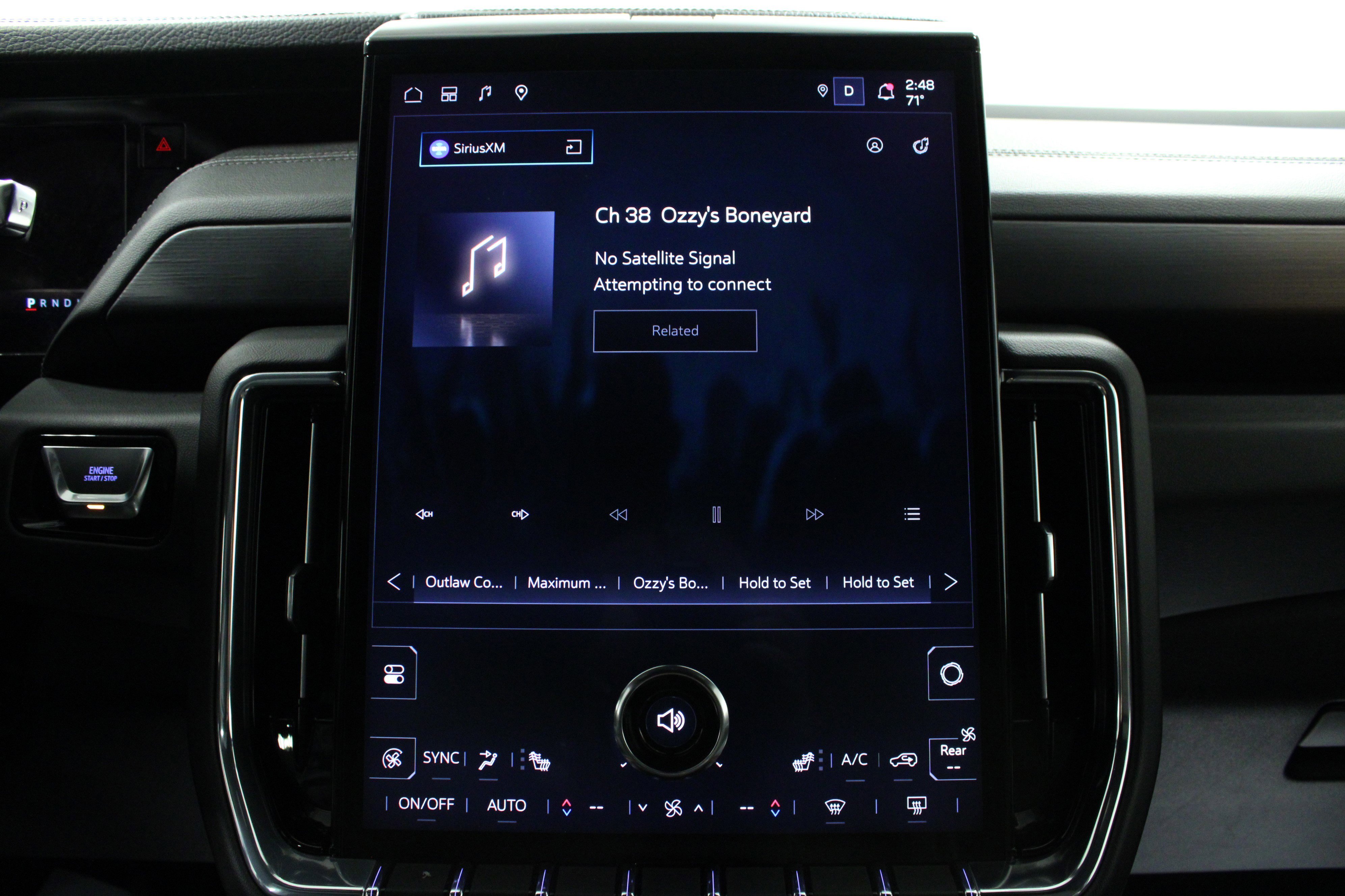 Used 2025 Sterling Metallic GMC Denali image 23