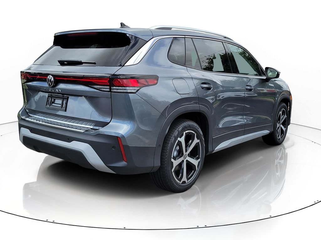 New 2026 Gray Volkswagen 2.0T SE image 4