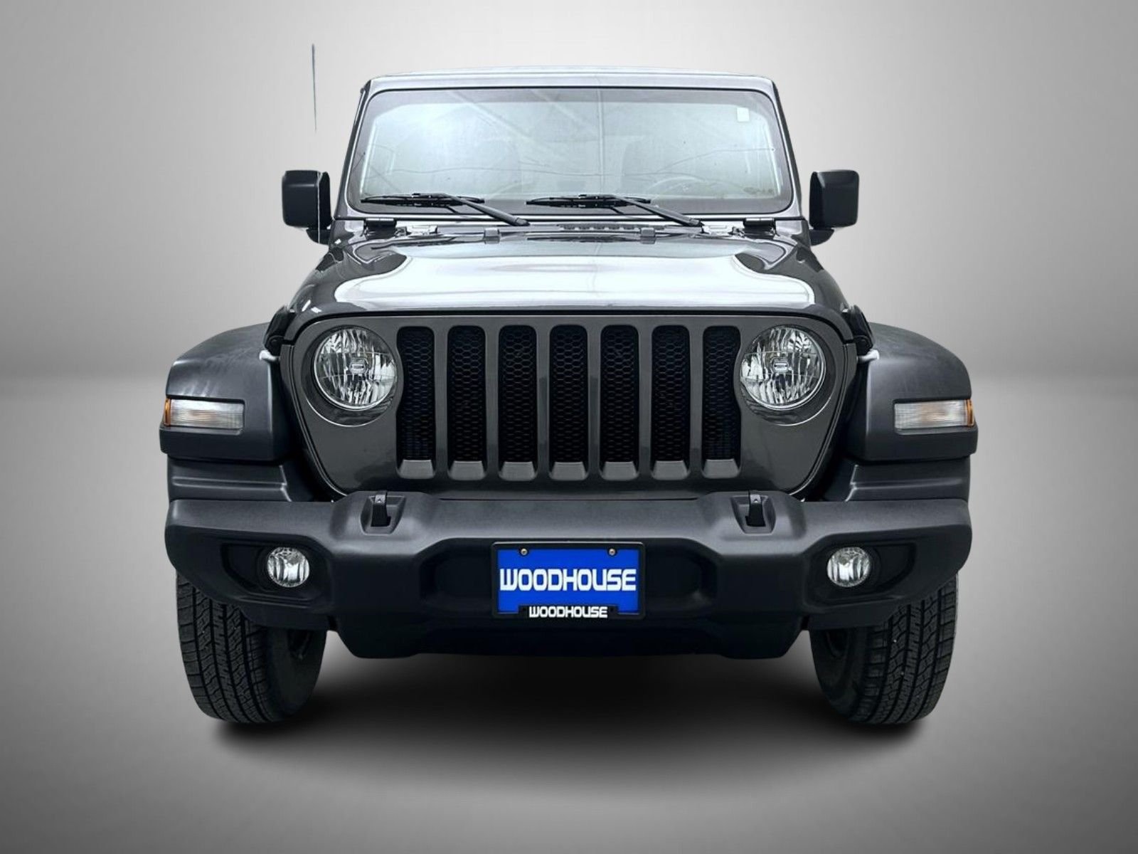 Used 2018 Gray Jeep Unlimited Sport image 2