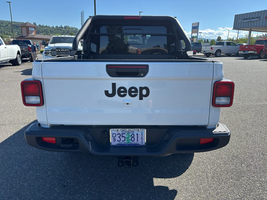 Used 2023 Bright White Clearcoat Jeep Sport S image 7