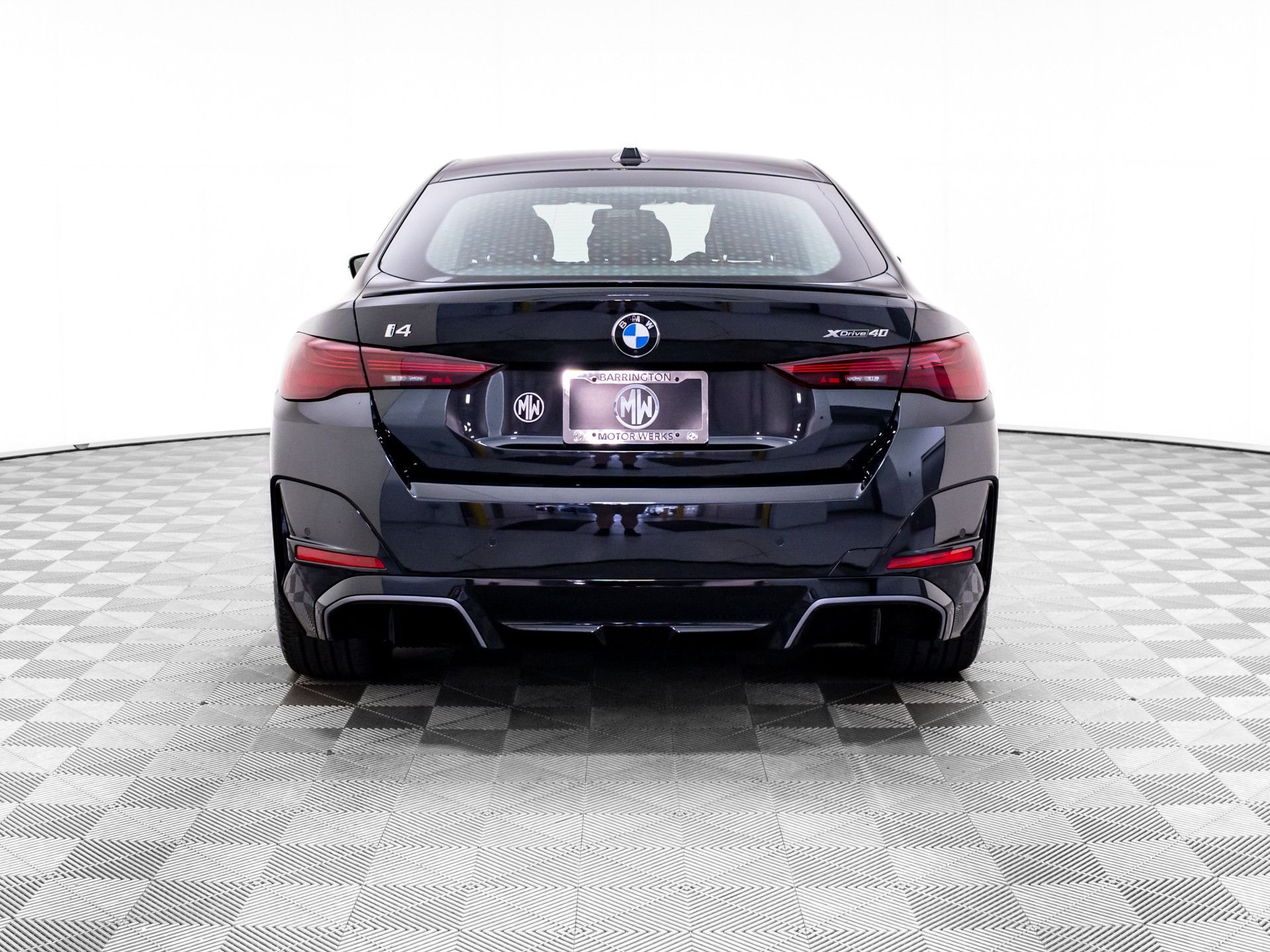 New 2026 Black Sapphire Metallic BMW xDrive40 image 5