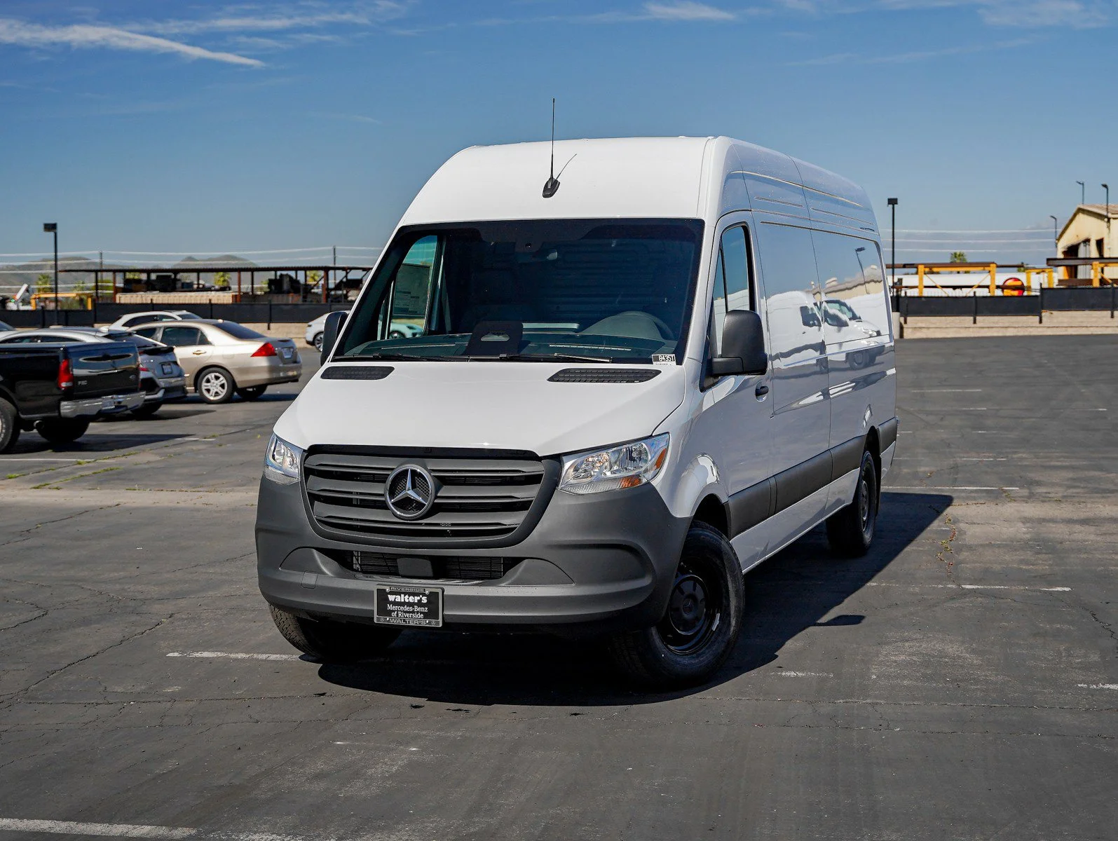 2026 Mercedes-Benz Sprinter 2500 170 WB HO High Roof's photo