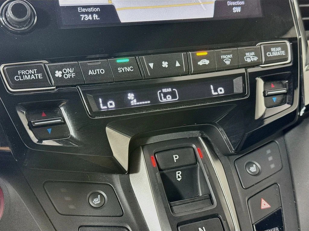 Used 2018 Silver Honda Touring image 18