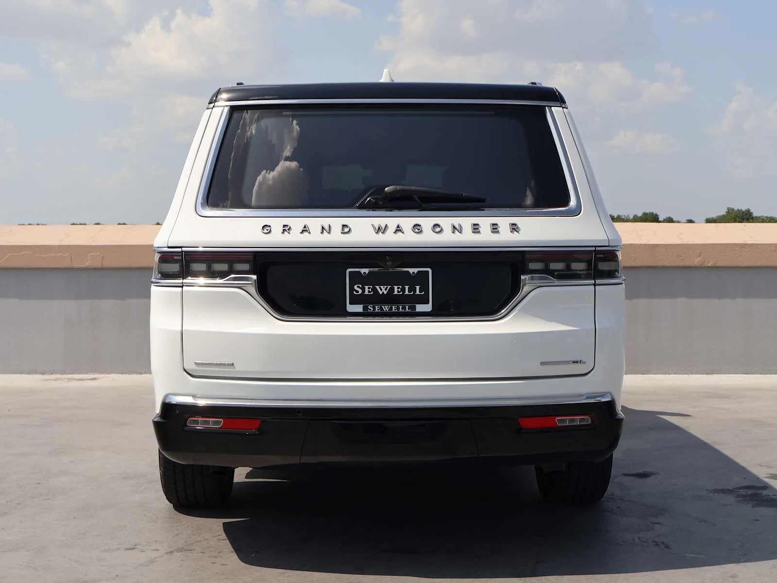 Used 2023 Bright White Clearcoat Jeep Series III image 7