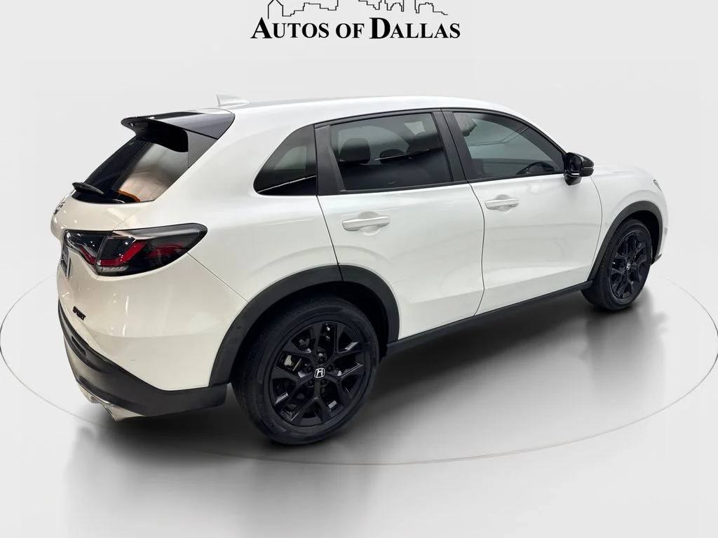 Used 2023 White Honda Sport image 12