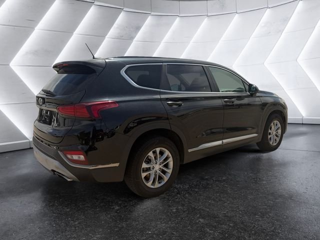 Used 2019 Black Hyundai SE image 4