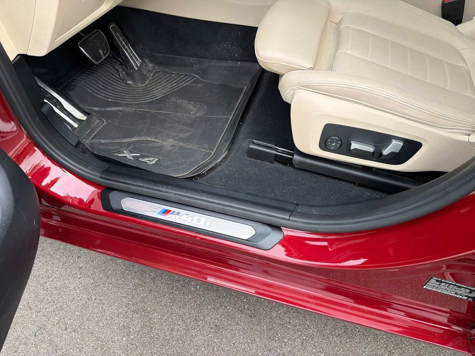 Used 2021 Flamenco Red Metallic BMW M40i image 23