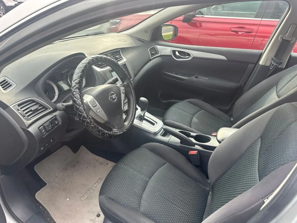 Used 2013 Brilliant Silver Nissan SR image 25