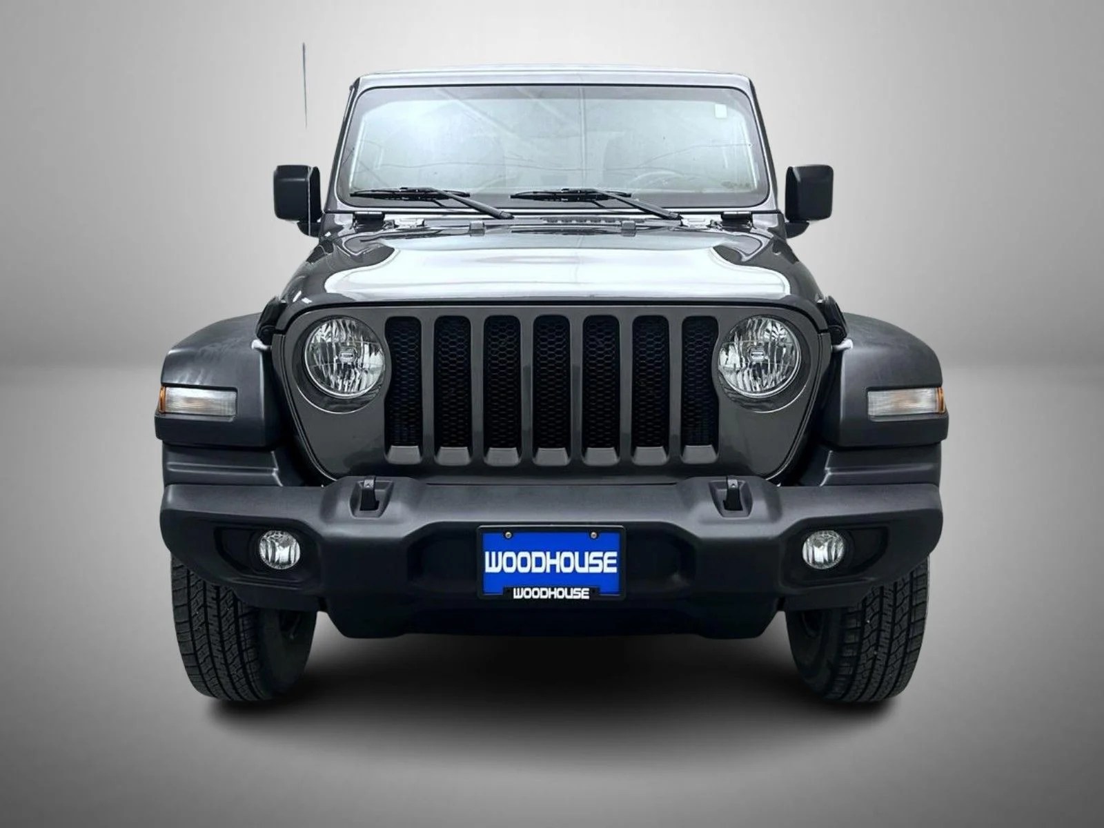 Used 2018 Gray Jeep Unlimited Sport image 2