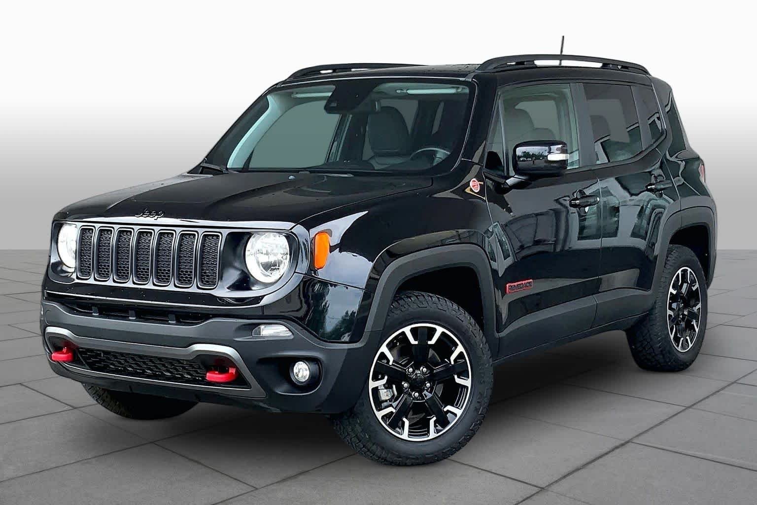 Pre-Owned 2023 Jeep Renegade Trailhawk