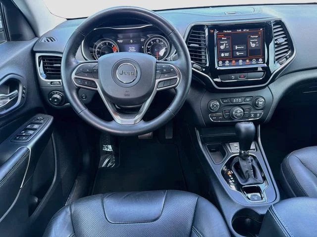 Used 2019 Gray Jeep Limited image 22