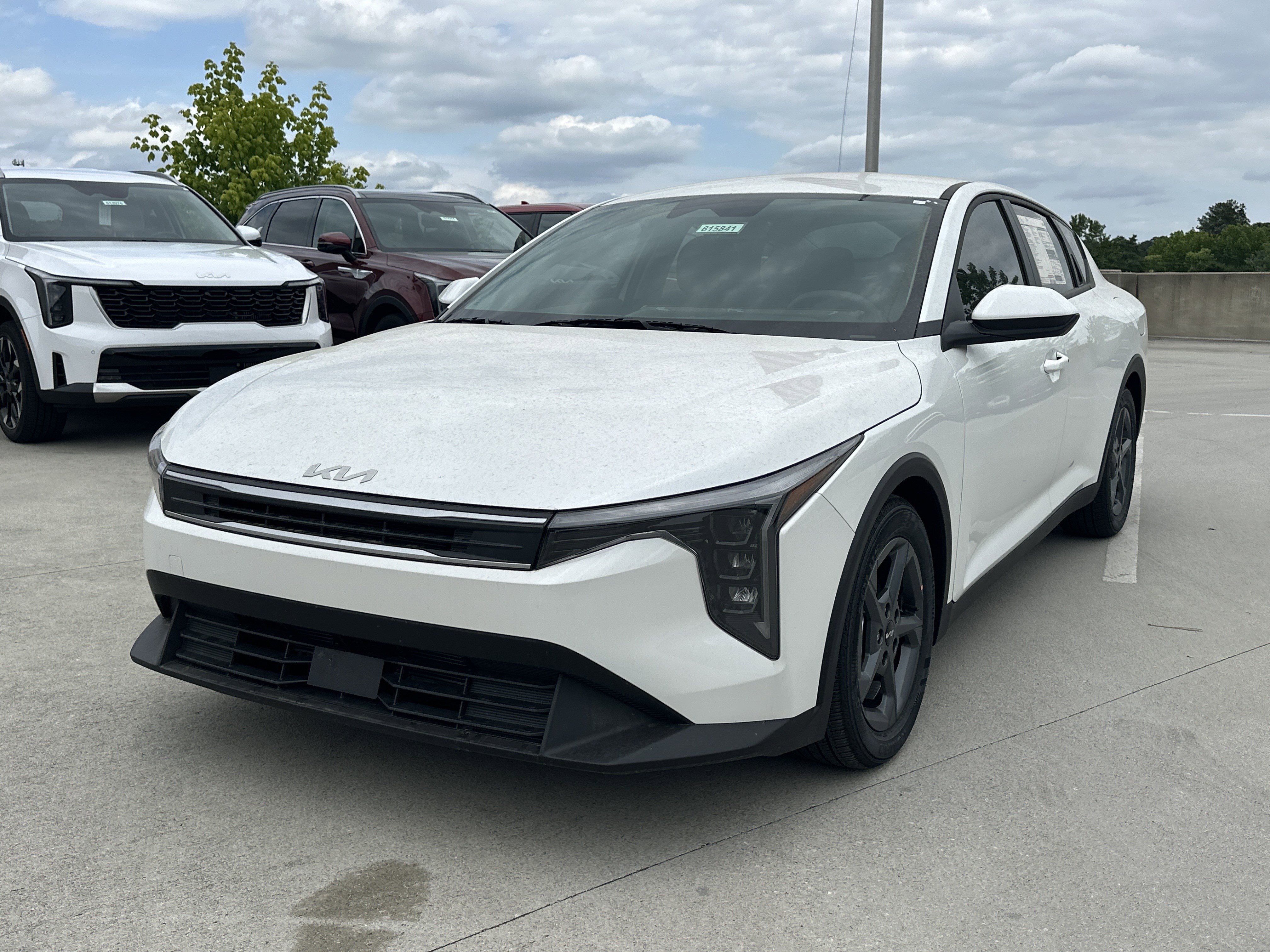 New 2026 Snow White Pearl Kia LXS image 2
