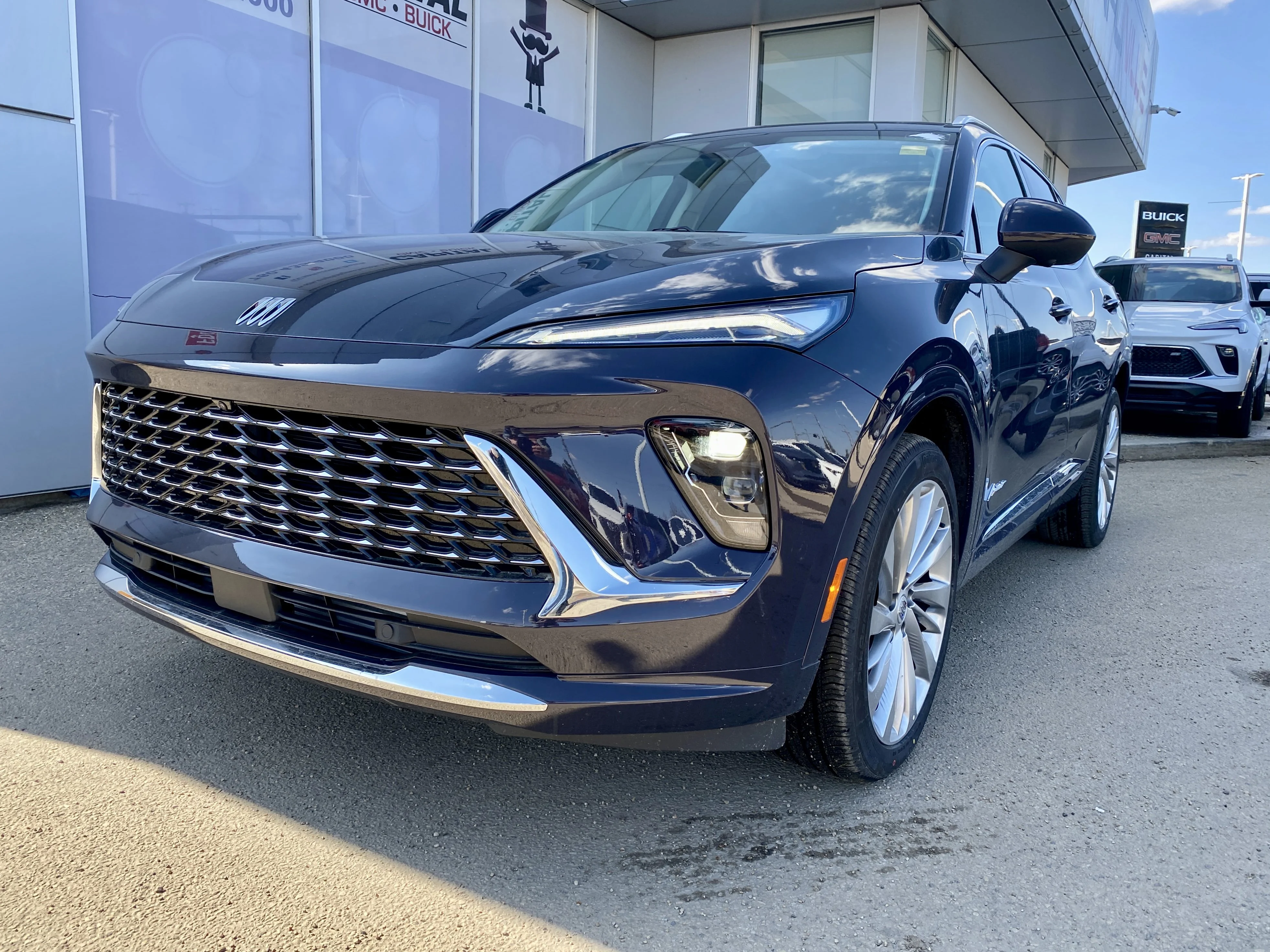 New 2026 MIDNIGHT OPAL Buick Avenir image 2