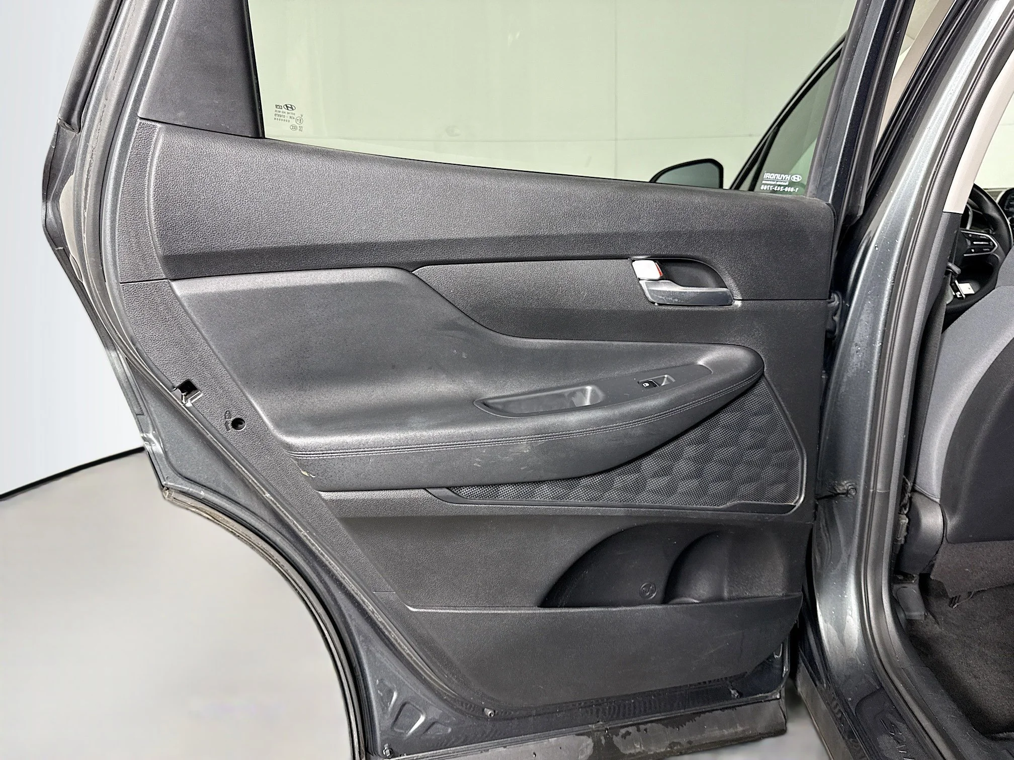 Used 2020 Rainforest Hyundai SE image 21